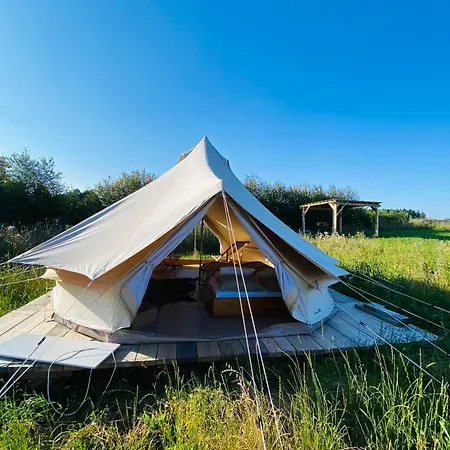 Waldquartier Naschgarten Zelt Luxury tent Kautzen