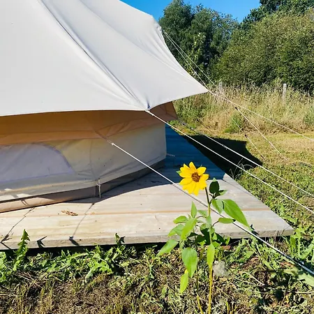 Luxury tent Waldquartier Naschgarten Zelt Kautzen